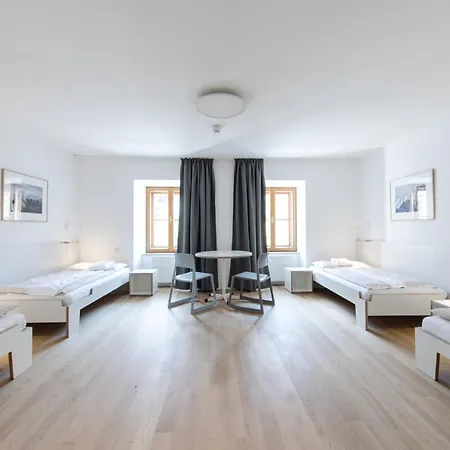 Hotel Dientnerhof *
